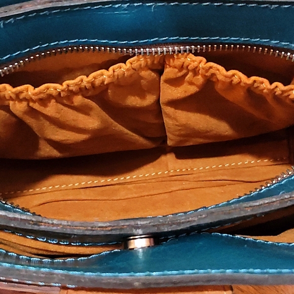 Patricia Nash Deep Blue Floral Handbag - Picture 5 of 7